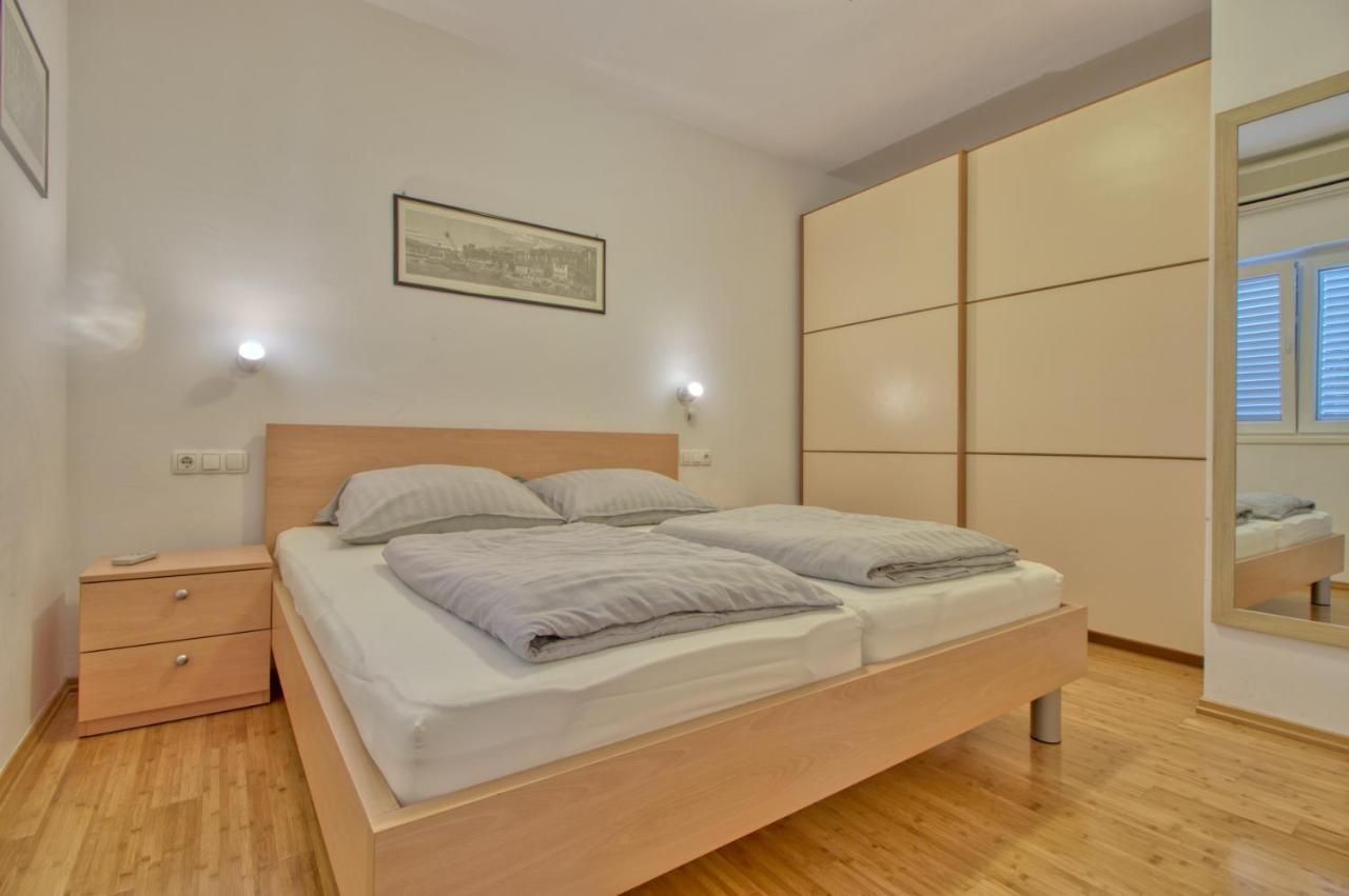 Apartments Podvorac Tribalj Esterno foto